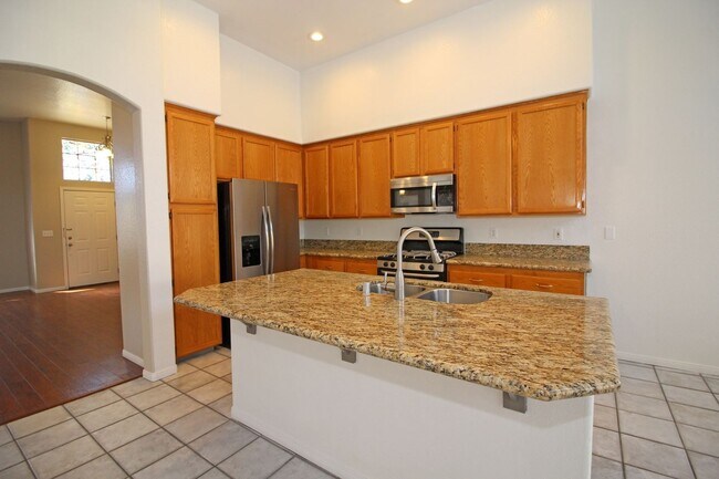 9220 Estrada Ave in Las Vegas, NV - Building Photo - Building Photo