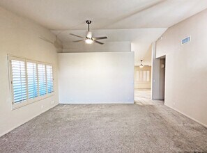 9207 W St John Rd in Peoria, AZ - Building Photo - Building Photo