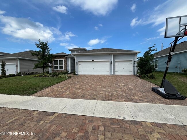 211 Diamondback Ave in St. Augustine, FL - Building Photo - Building Photo