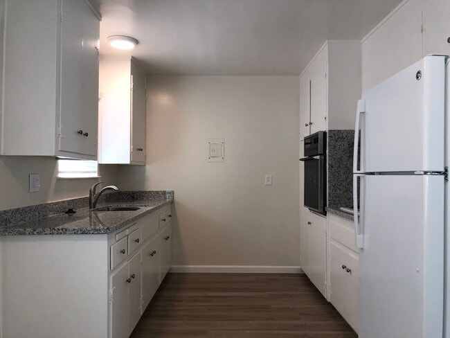 834 Opal Dr, Unit 4 in San Jose, CA - Building Photo - Building Photo