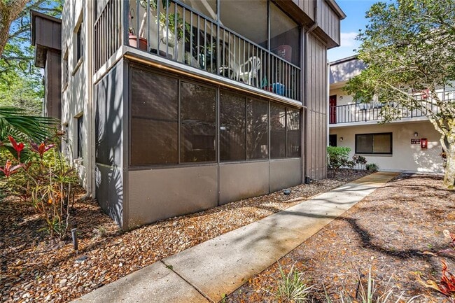 11720 Raintree Village Blvd in Temple Terrace, FL - Building Photo - Building Photo