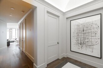 3376 Peachtree Rd NE in Atlanta, GA - Building Photo - Building Photo