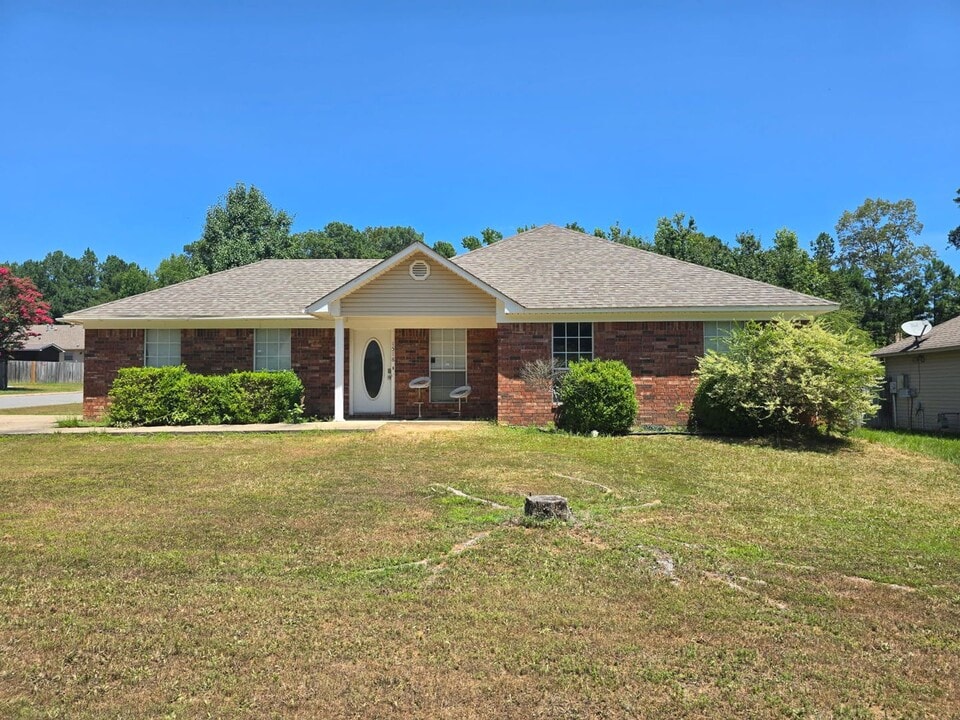 1518 Overview Dr in Benton, AR - Building Photo