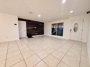 116 Jupiter Ct in Indialantic, FL - Building Photo - Building Photo