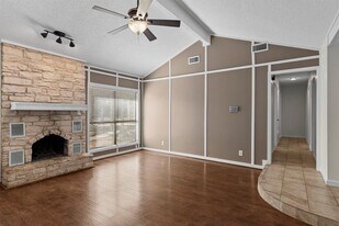 8403 Sage Mountain Dr in Austin, TX - Building Photo