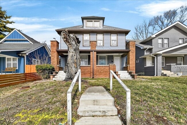 property at 4114 E Washington St