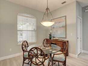 309 Swallowtail Ln, Unit N-215 in Sebastian, FL - Building Photo - Building Photo