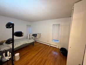 524 Putnam Ave, Unit 6 in Cambridge, MA - Building Photo - Building Photo