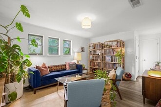 6701 Aries Ln in Austin, TX - Building Photo - Building Photo