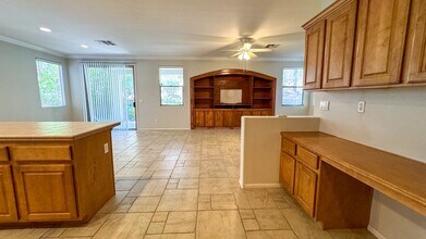 2423 Taragato Ave in Henderson, NV - Building Photo - Building Photo