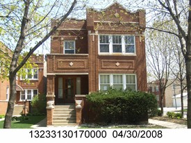 3401 N Hamlin Ave Apartments