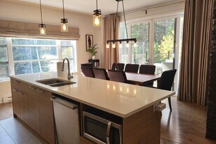 305 All. Paisible in Mont-tremblant, QC - Building Photo