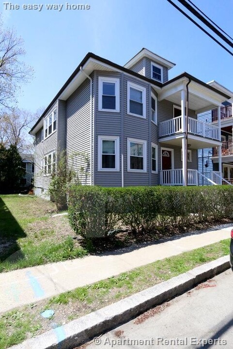 56 Standish St in Cambridge, MA - Building Photo
