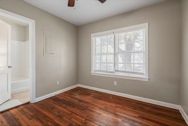 property at 106 Dixie Dr