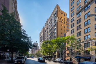 114 W 86th St in New York, NY - Building Photo - Primary Photo