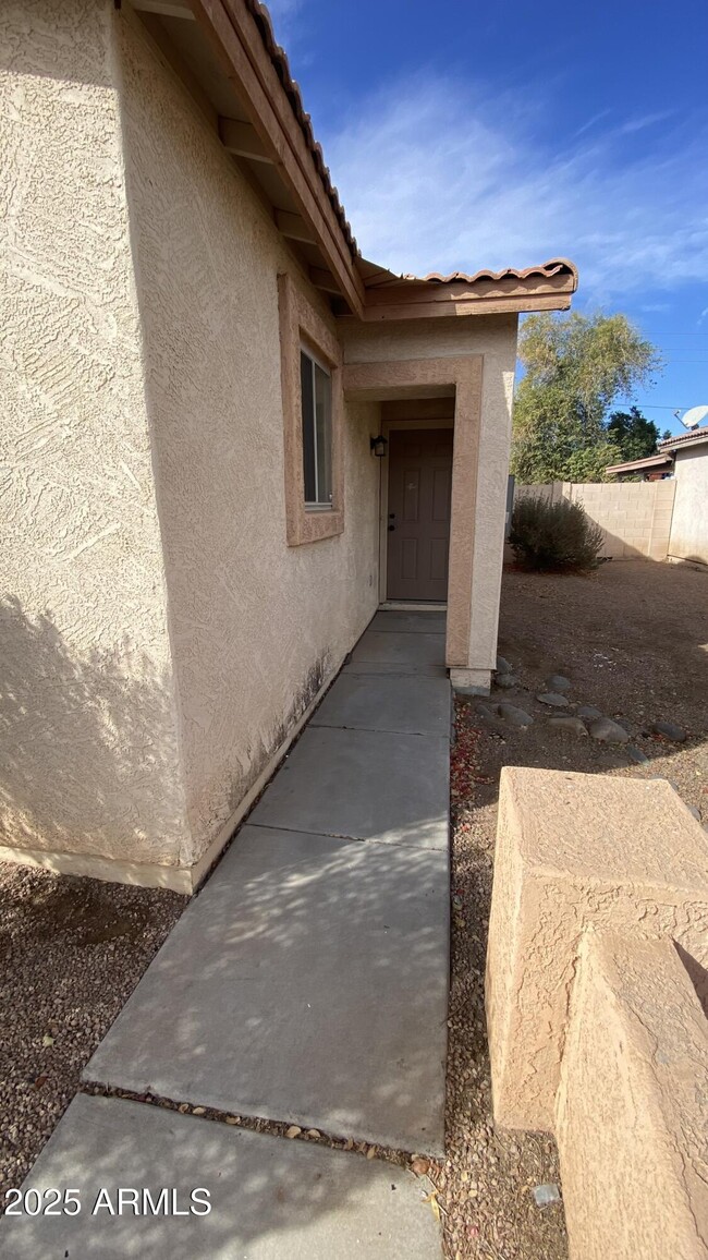 3310 S 66th Ln in Phoenix, AZ - Building Photo - Building Photo