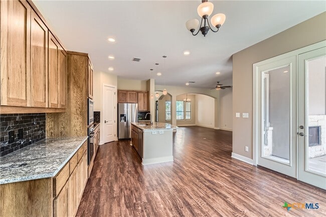 462 Stagecoach Trail in San Marcos, TX - Building Photo - Building Photo