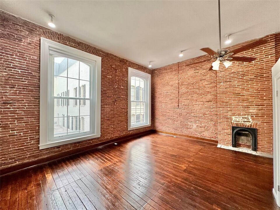 2309 The Strand, Unit 3C in Galveston, TX - Building Photo