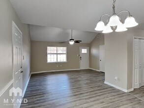 340 Cowan Rd in Covington, GA - Building Photo - Building Photo