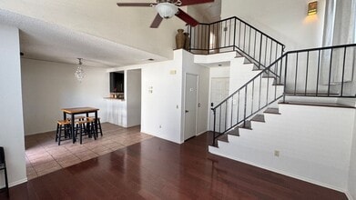 8518 Salina St in Rancho Cucamonga, CA - Foto de edificio - Building Photo