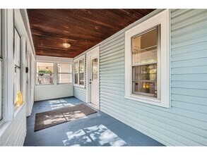 1083 Western Ave N in St. Paul, MN - Building Photo - Building Photo