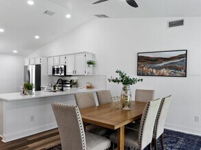 4715 Kemble Ct in Tampa, FL - Building Photo - Building Photo