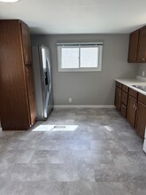210 Markley Dr in Flat Rock, NC - Building Photo - Building Photo