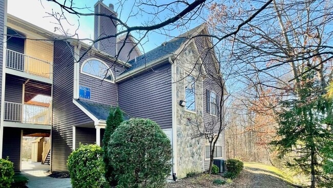 property at 6 Ayres Ct