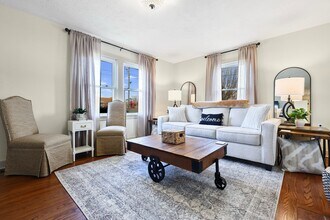 1700 Kirby Dr in Bowling Green, KY - Foto de edificio - Building Photo