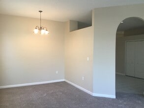 3709 Cinnamon Fern Loop in Clermont, FL - Building Photo - Building Photo