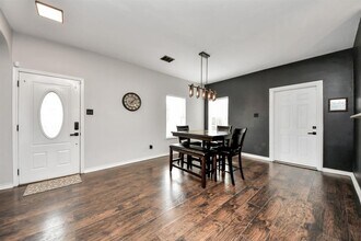 1603 Dove Run in Brookshire, TX - Building Photo - Building Photo