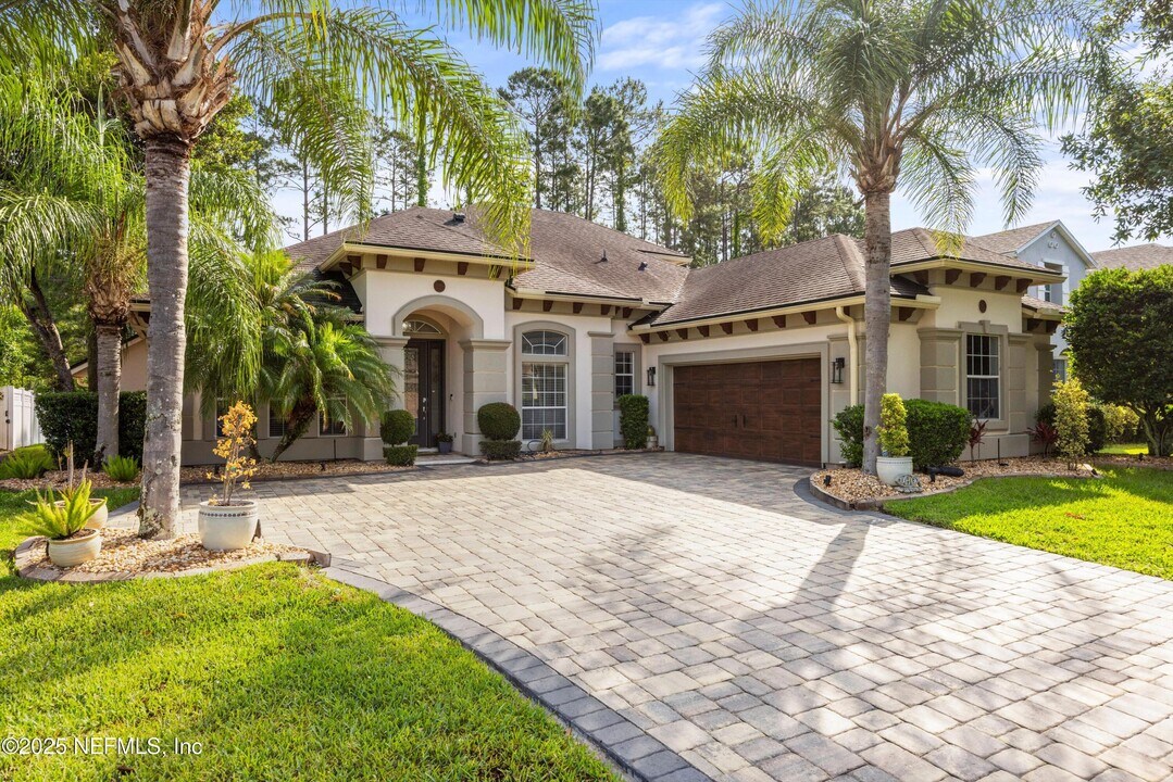 552 Saddlestone Dr in Jacksonville, FL - Building Photo