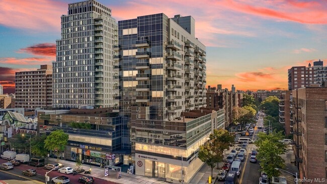 136-19 Franklin Ave in Queens, NY - Building Photo - Building Photo