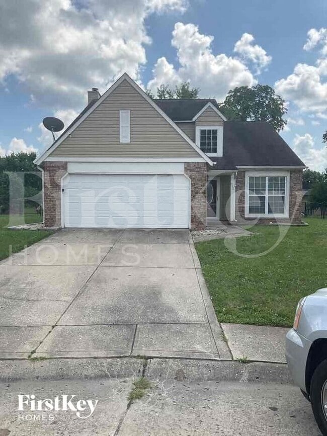 property at 962 Andover Dr