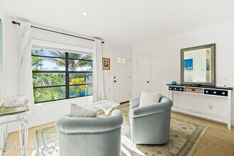 300 Pelican Dr in Satellite Beach, FL - Building Photo - Building Photo