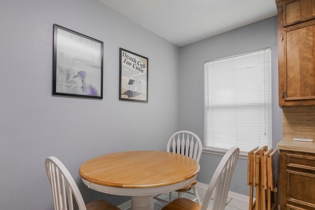 property at 3212 Thornwood Dr