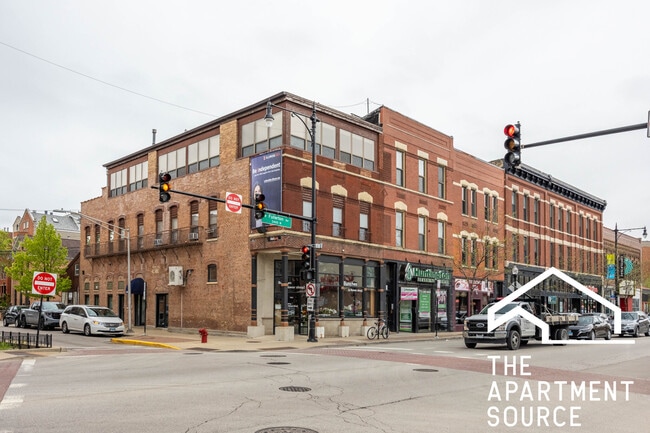property at 1501 W Fullerton Ave