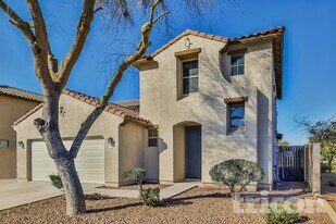4028 W Pedro Ln in Phoenix, AZ - Building Photo