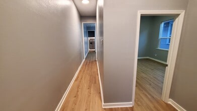 2027 General Taylor St, Unit Gen Taylor Apt B in New Orleans, LA - Foto de edificio - Building Photo