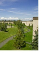 Jillian Square Apartments in Fairbanks, AK - Foto de edificio - Building Photo