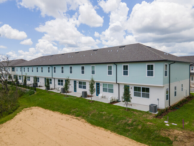 1038 Plantation Ln in Davenport, FL - Building Photo - Building Photo