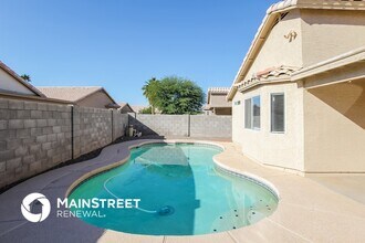 7351 W Eugie Ave in Peoria, AZ - Building Photo - Building Photo