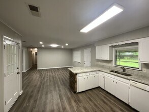 5313 Wexford Dr in Baton Rouge, LA - Building Photo - Building Photo