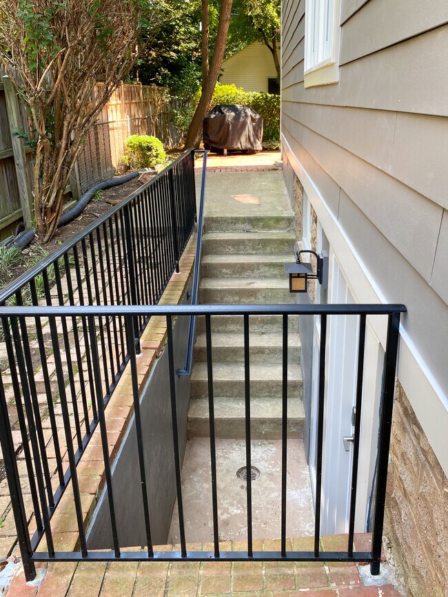4535 43rd Pl NW in Washington, DC - Building Photo - Building Photo