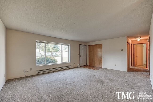 3339 Addy St in Washougal, WA - Building Photo - Building Photo