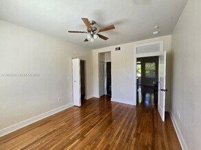 119 Cibao Ct in Coral Gables, FL - Foto de edificio - Building Photo