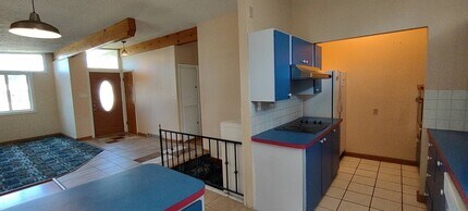 2190 Lincoln Ln in Holladay, UT - Building Photo - Building Photo