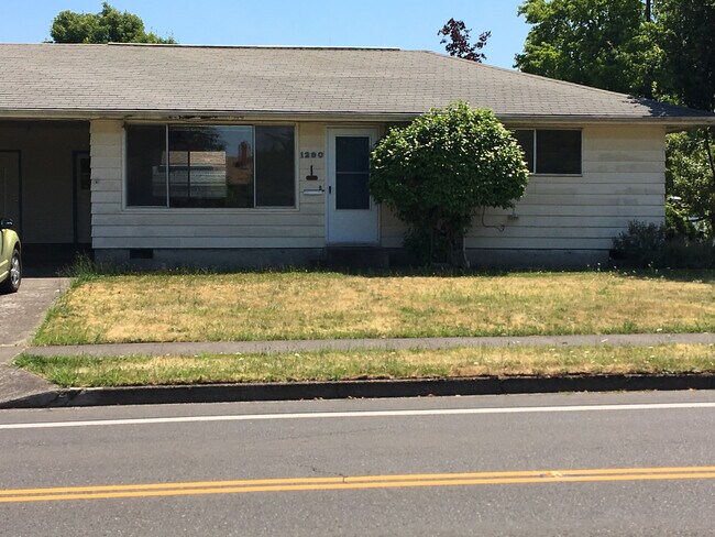 property at 1280-1290 W 24th Ave