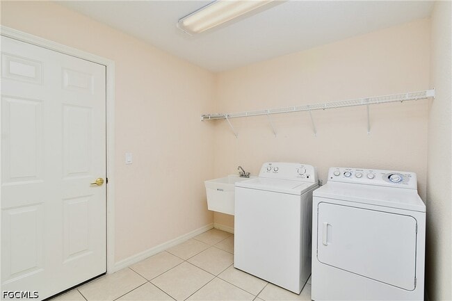 property at 4808 Fairloop Run