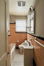 781 Courtenay Dr NE in Atlanta, GA - Building Photo - Building Photo